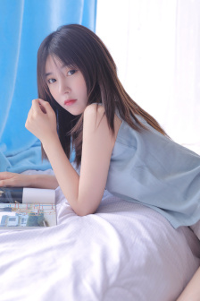 善良的女秘书观看
